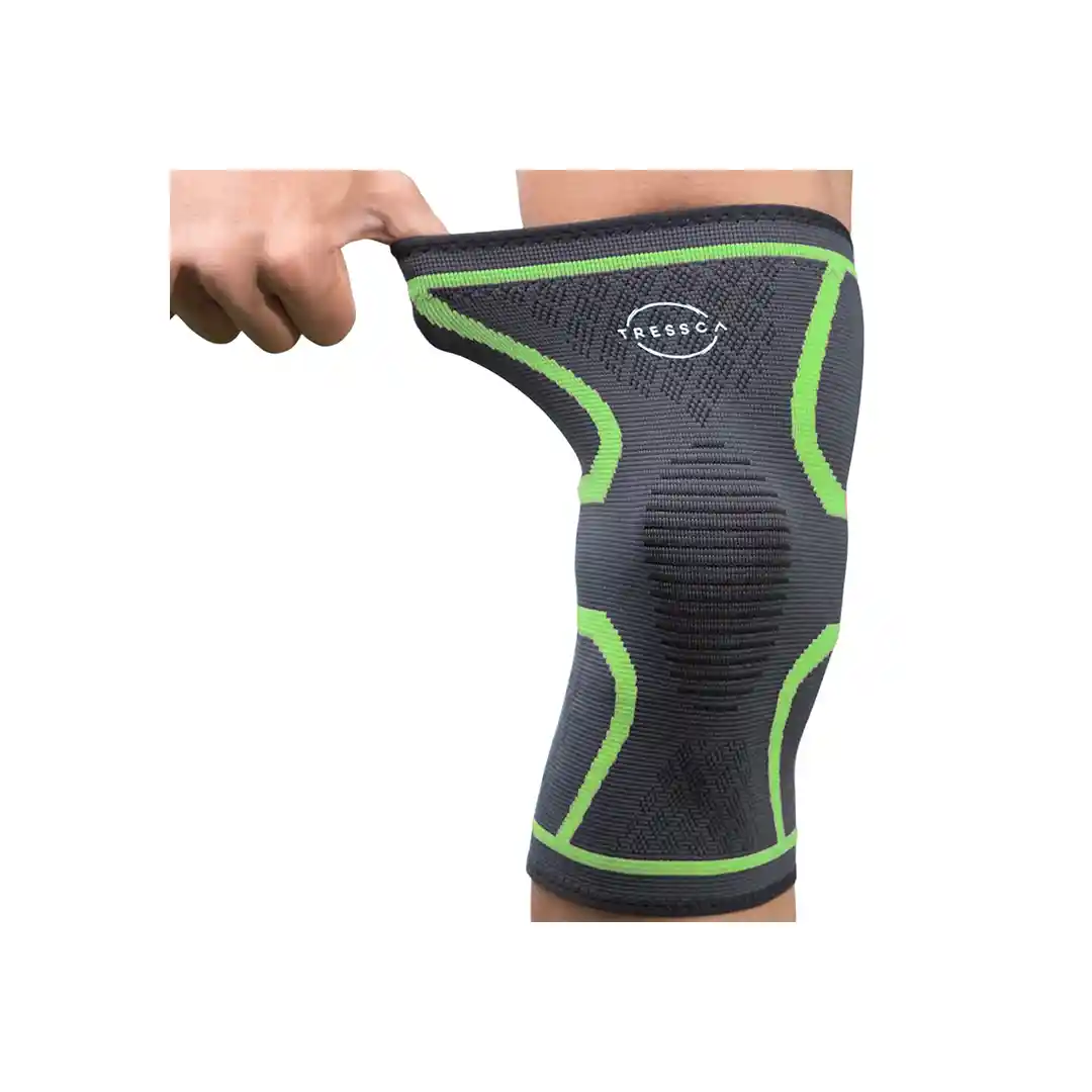 Tressca Knee Support with Best Kneecap Compression Provides Perfect Knee Support for Gym, Badminton, Running, Weight Lifting, Green, Medium